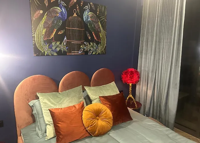 Silence Hanza Tower *