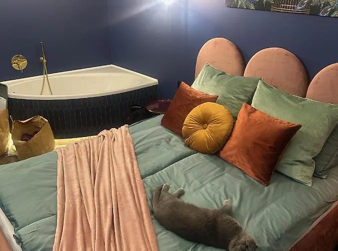 Apartment Silence Hanza Tower