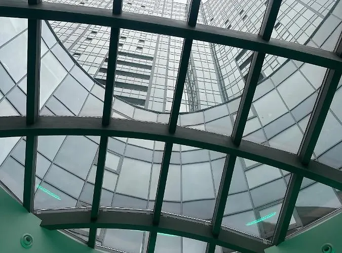 Silence Hanza Tower *