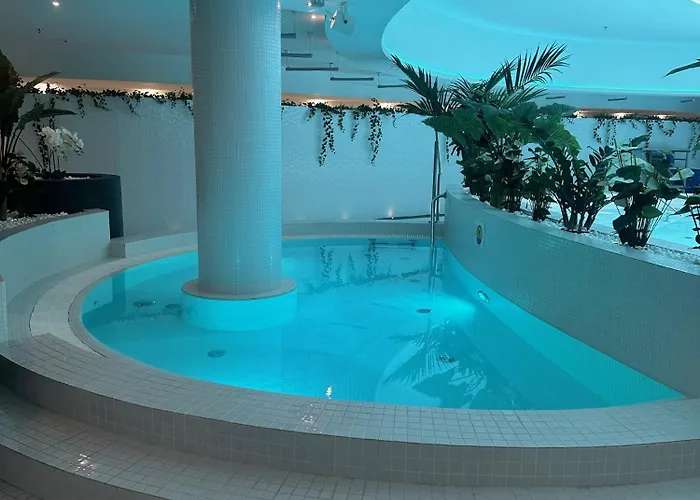 Apartment Silence Hanza Tower